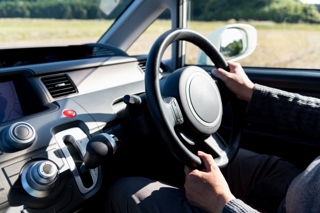 レンタカー　車